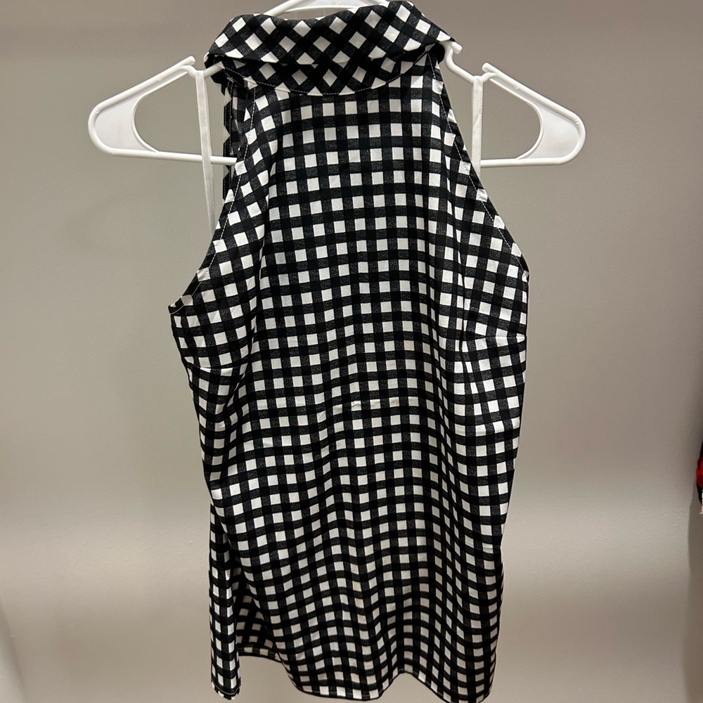 Banana Republic silky halter sz M